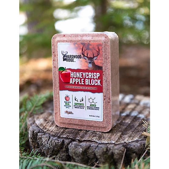 Hardwood Ridge 4 lb. Honeycrisp Apple Deer Attractant Mineral Block
