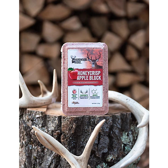Hardwood Ridge 4 lb. Honeycrisp Apple Deer Attractant Mineral Block